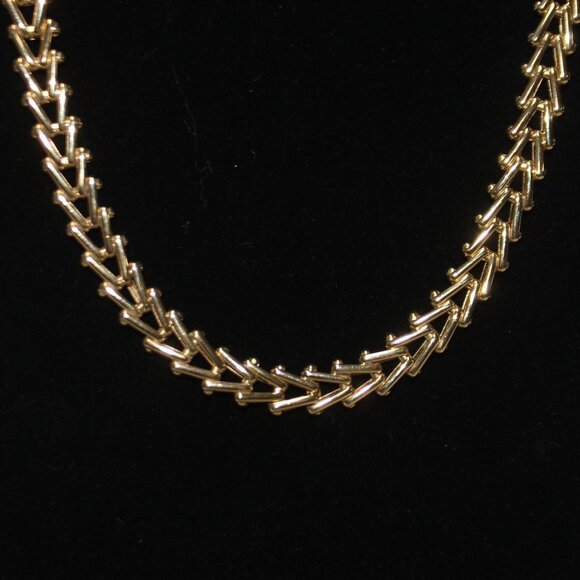 Vintage Gold Monet Chain Necklace - Picture 2 of 11